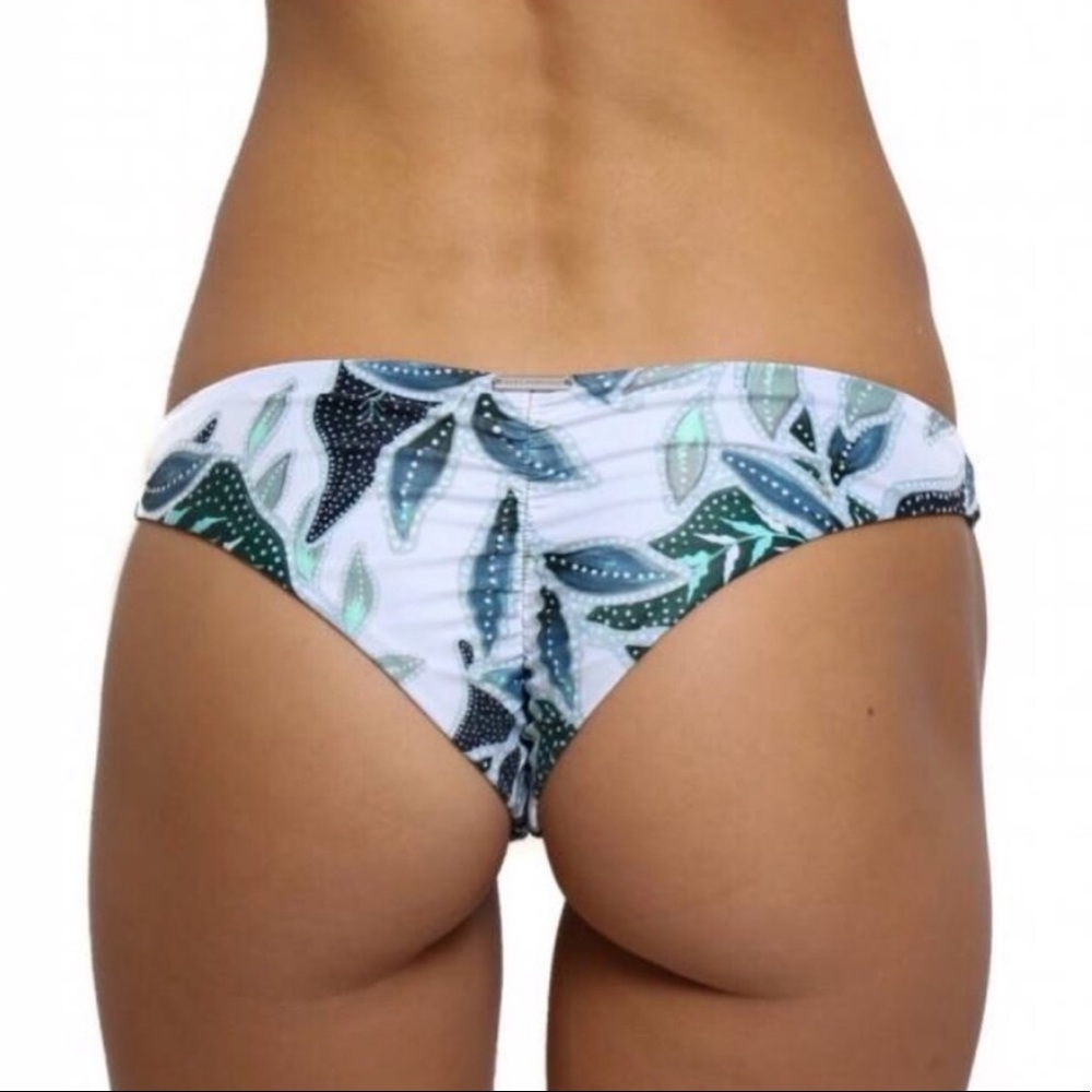 MARA HOFFMAN BOTTOMS NWT SIZE XS